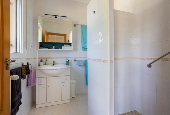 Resale - Villa - Detached - La Zarza