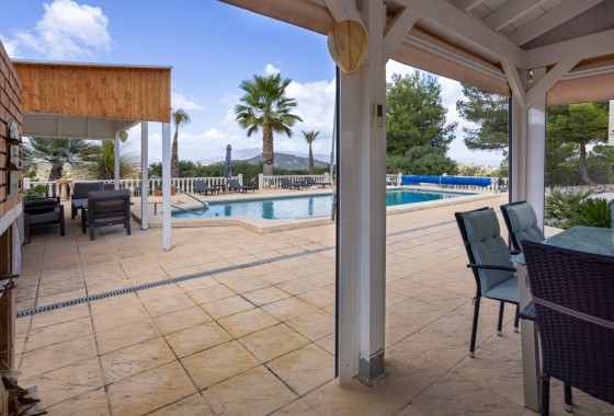 Resale - Villa - Detached - La Zarza