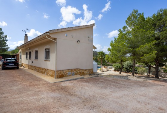 Resale - Villa - Detached - La Zarza