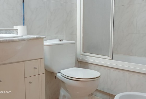 Revente - Appartement - Torrevieja - La Mata pueblo