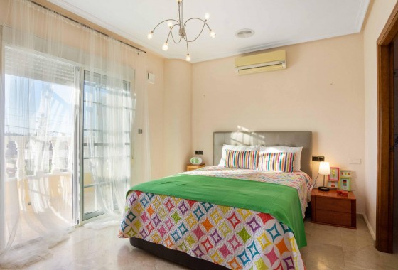 Revente - Maison de ville - Orihuela Costa - Los Almendros-la Florida