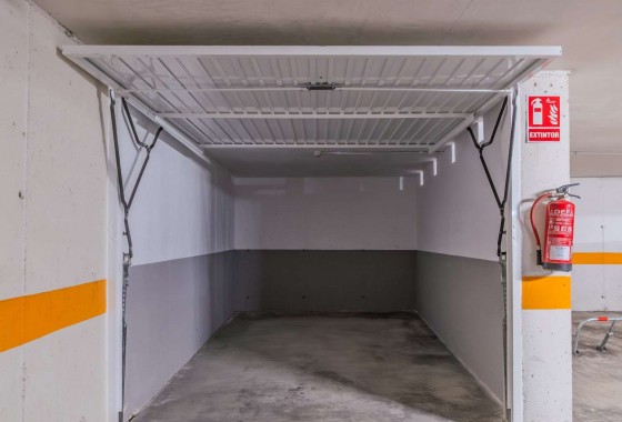 Segunda Mano - Garaje - Torrevieja - Parque de las Naciones