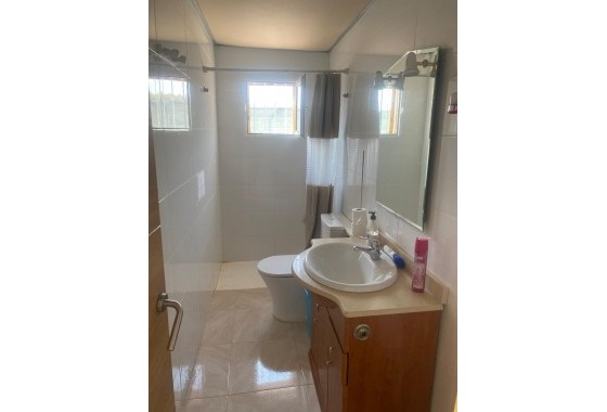 Revente - finca - Guardamar del Segura - Pueblo