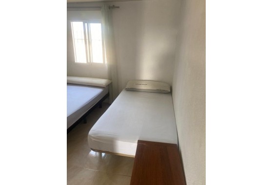 Revente - finca - Guardamar del Segura - Pueblo