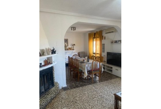 Revente - finca - Guardamar del Segura - Pueblo