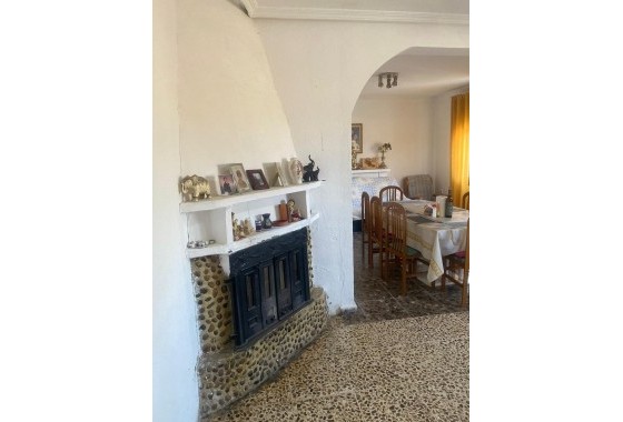 Revente - finca - Guardamar del Segura - Pueblo