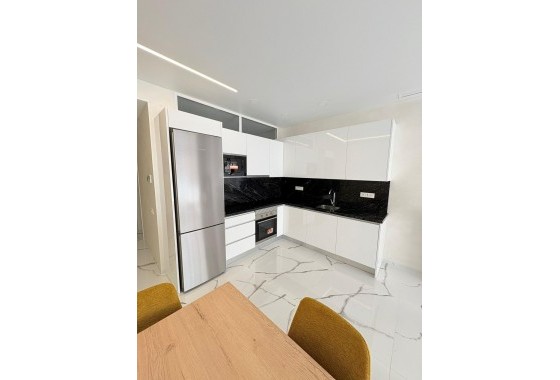 Resale - Apartment - Torrevieja - torrevieja