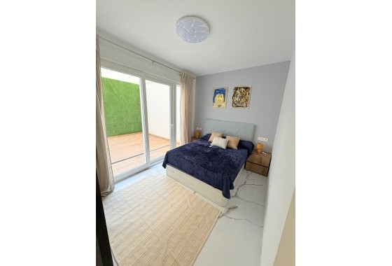 Resale - Apartment - Torrevieja - torrevieja