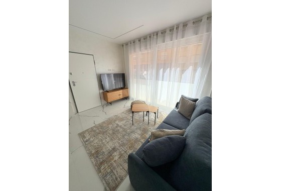 Resale - Apartment - Torrevieja - torrevieja