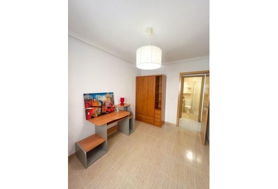 Revente - Appartement - Torrevieja - torrevieja