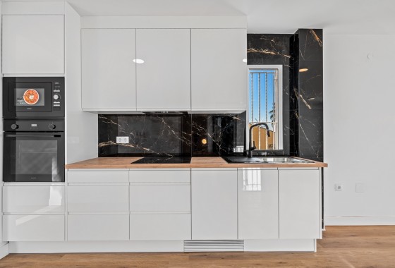 Revente - Maison mitoyenne - Benimar