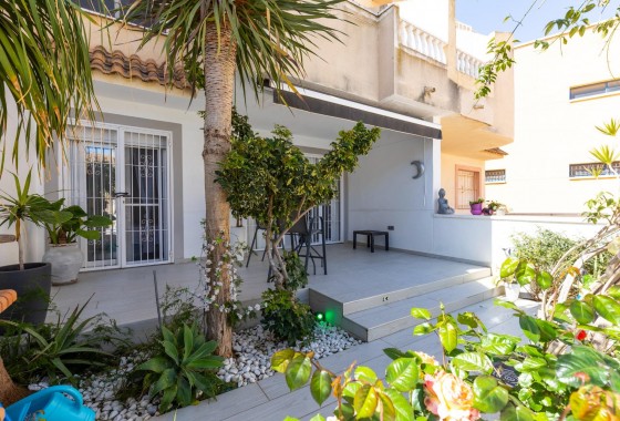 Resale - Bungalow - Guardamar del Segura - Urbanizaciones