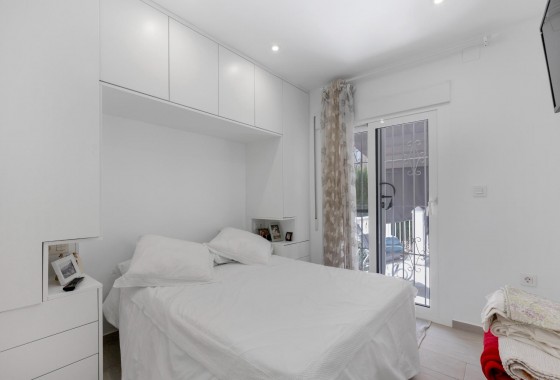 Resale - Bungalow - Guardamar del Segura - Urbanizaciones