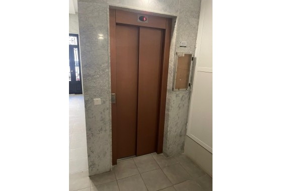 Revente - Appartement - Torrevieja - torrevieja