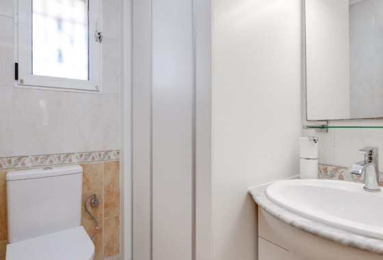 Revente - Maison mitoyenne - Torrevieja