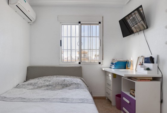 Revente - Maison mitoyenne - Torrevieja