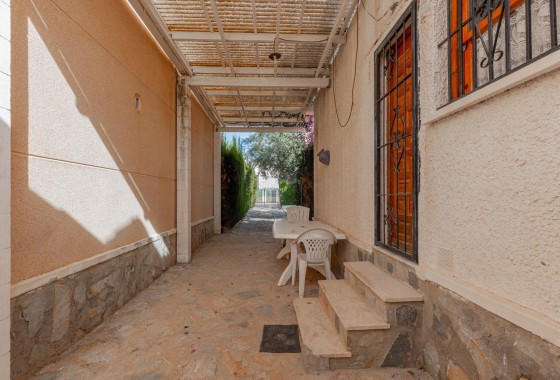Segunda Mano - Chalet - Torrevieja - El chaparral
