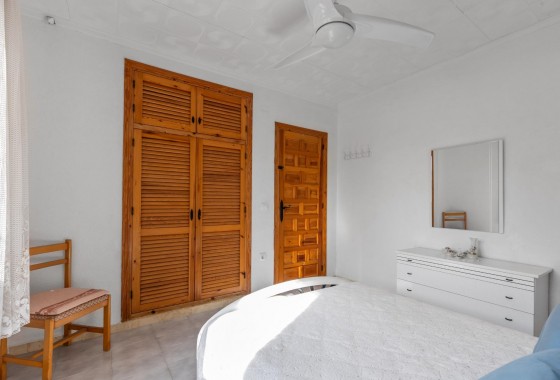 Segunda Mano - Chalet - Torrevieja - El chaparral