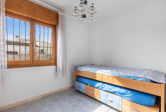 Segunda Mano - Chalet - Torrevieja - El chaparral