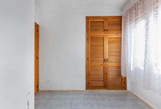 Segunda Mano - Chalet - Torrevieja - El chaparral