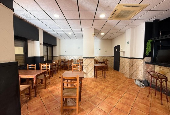 Segunda Mano - Local - Torrevieja - Estacion de autobuses