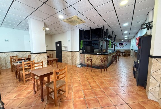 Segunda Mano - Local - Torrevieja - Estacion de autobuses