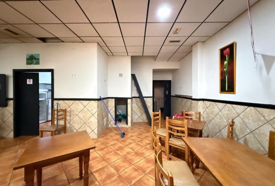 Segunda Mano - Local - Torrevieja - Estacion de autobuses