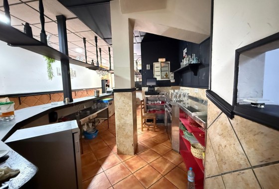 Segunda Mano - Local - Torrevieja - Estacion de autobuses