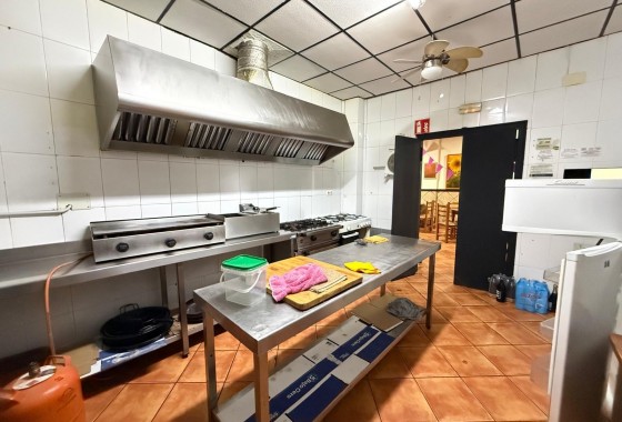 Segunda Mano - Local - Torrevieja - Estacion de autobuses