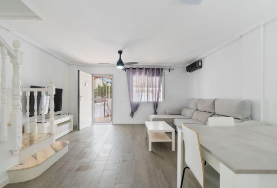 Revente - Maison de ville - Orihuela Costa - Punta Prima