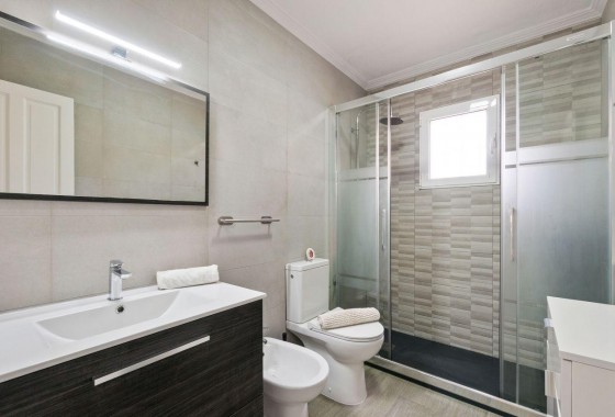 Revente - Maison de ville - Orihuela Costa - Punta Prima