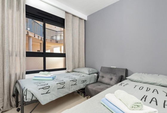 Segunda Mano - Apartamento - Pilar de la Horadada - Pueblo Latino