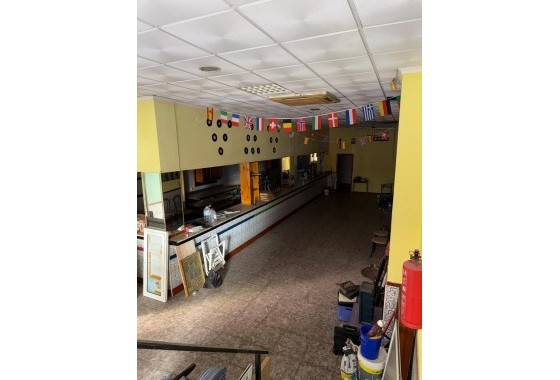 Segunda Mano - Local - Torrevieja - Playa del cura