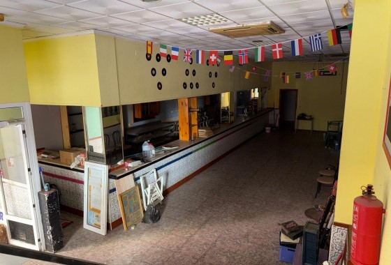 Segunda Mano - Local - Torrevieja - Playa del cura