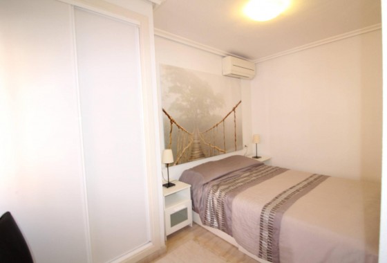 Segunda Mano - Apartamento - Torrevieja - torrevieja