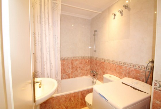 Segunda Mano - Apartamento - Torrevieja - torrevieja