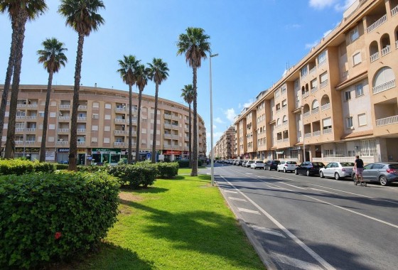 Revente - Appartement - Torrevieja - torrevieja