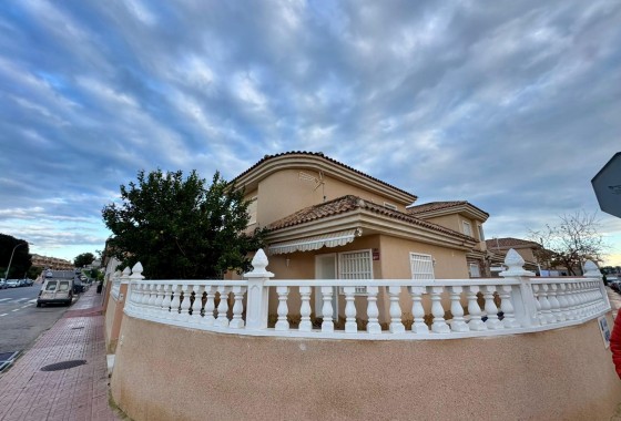 Segunda Mano - Chalet - Torrevieja - Los Balcones - Los Altos del Edén