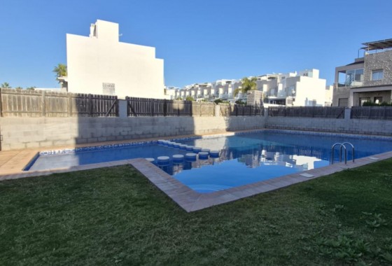 Revente - Appartement - Torrevieja - Aguas nuevas 1
