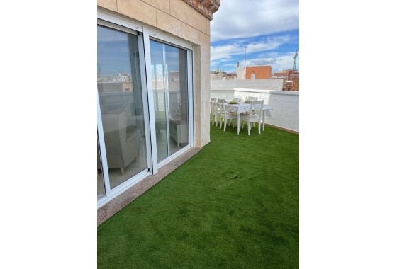 Revente - Appartement - Torrevieja - La Mata pueblo