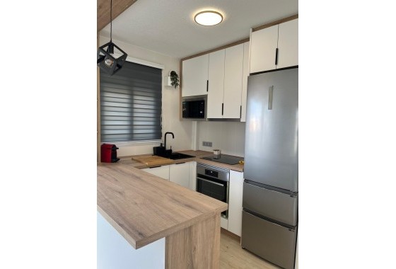 Revente - Appartement - Torrevieja - La Mata pueblo