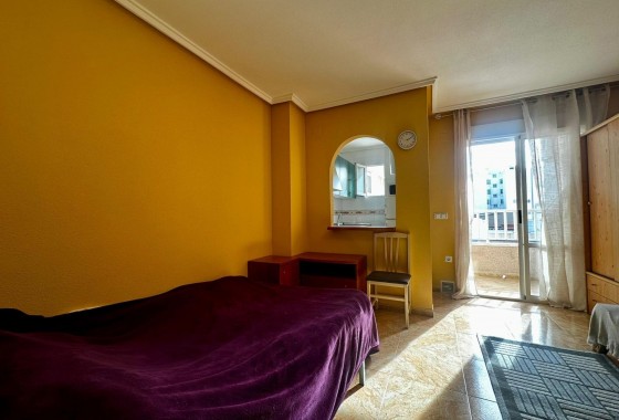 Revente - Appartement - Torrevieja - Centro