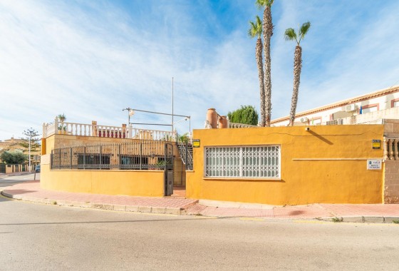 Revente - Villa - Torrevieja - Los Balcones - Los Altos del Edén