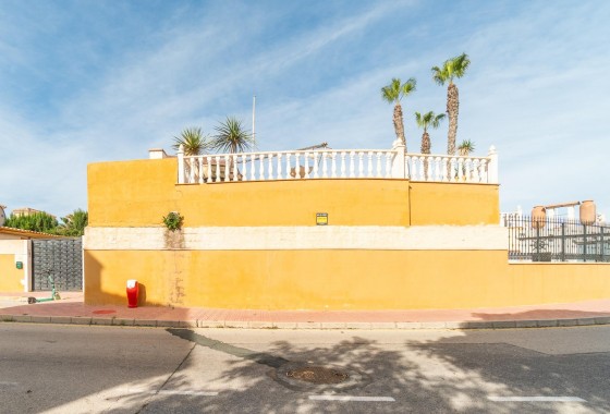 Revente - Villa - Torrevieja - Los Balcones - Los Altos del Edén