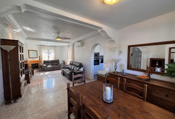 Revente - Villa - San Miguel de Salinas - BLUE LAGOON