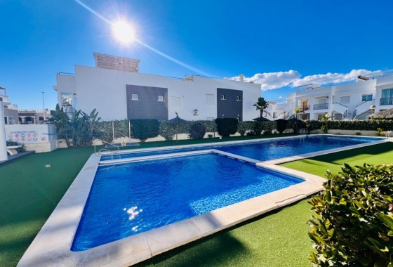 Revente - Bungalow - Torrevieja - Aguas nuevas 1
