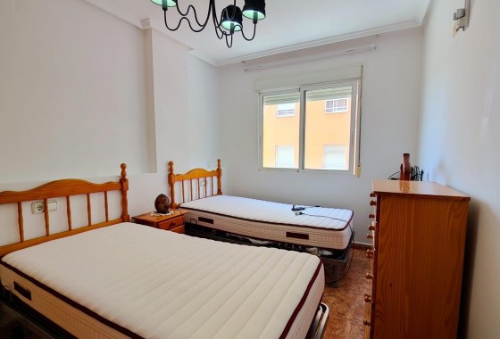 Segunda Mano - Apartamento - Torrevieja - torrevieja