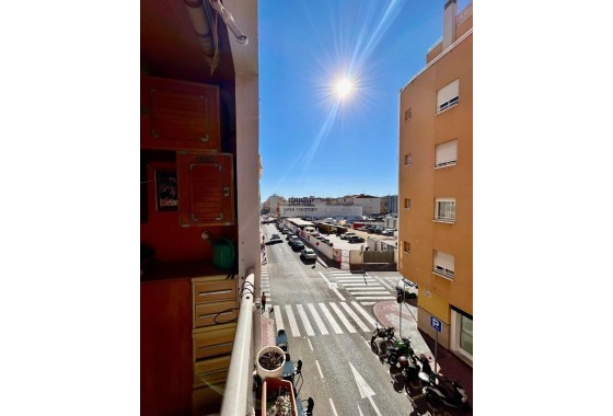 Segunda Mano - Apartamento - Torrevieja - torrevieja