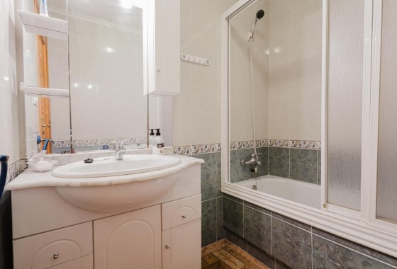 Revente - Appartement - Torrevieja - Centro