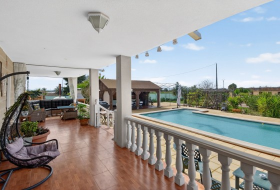 Revente - Finca - Albatera